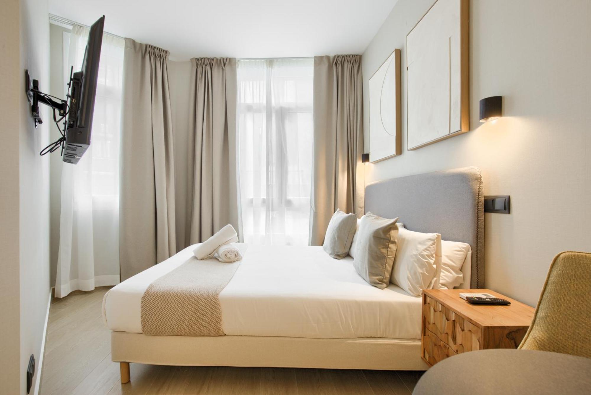 Dobo Madrid Murillo Rum bild